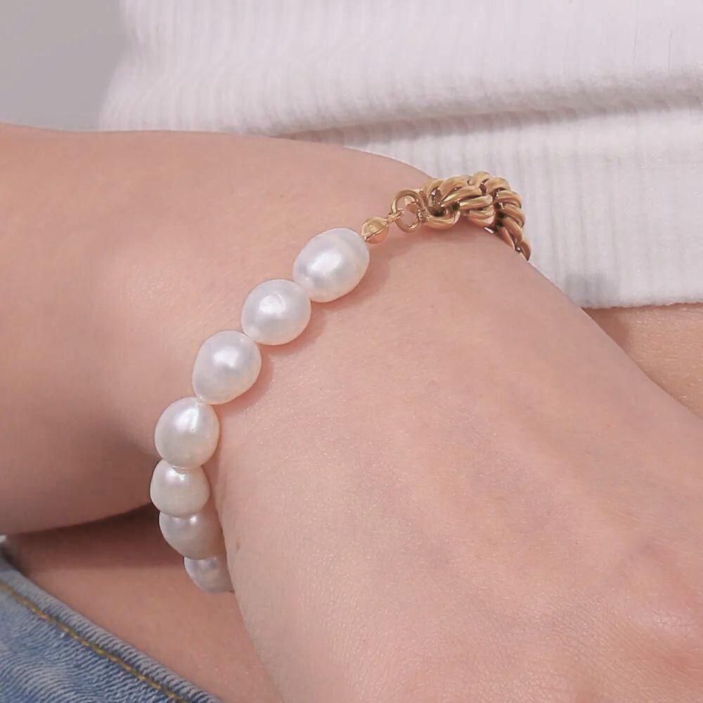 Twist & Tide Bracelet
